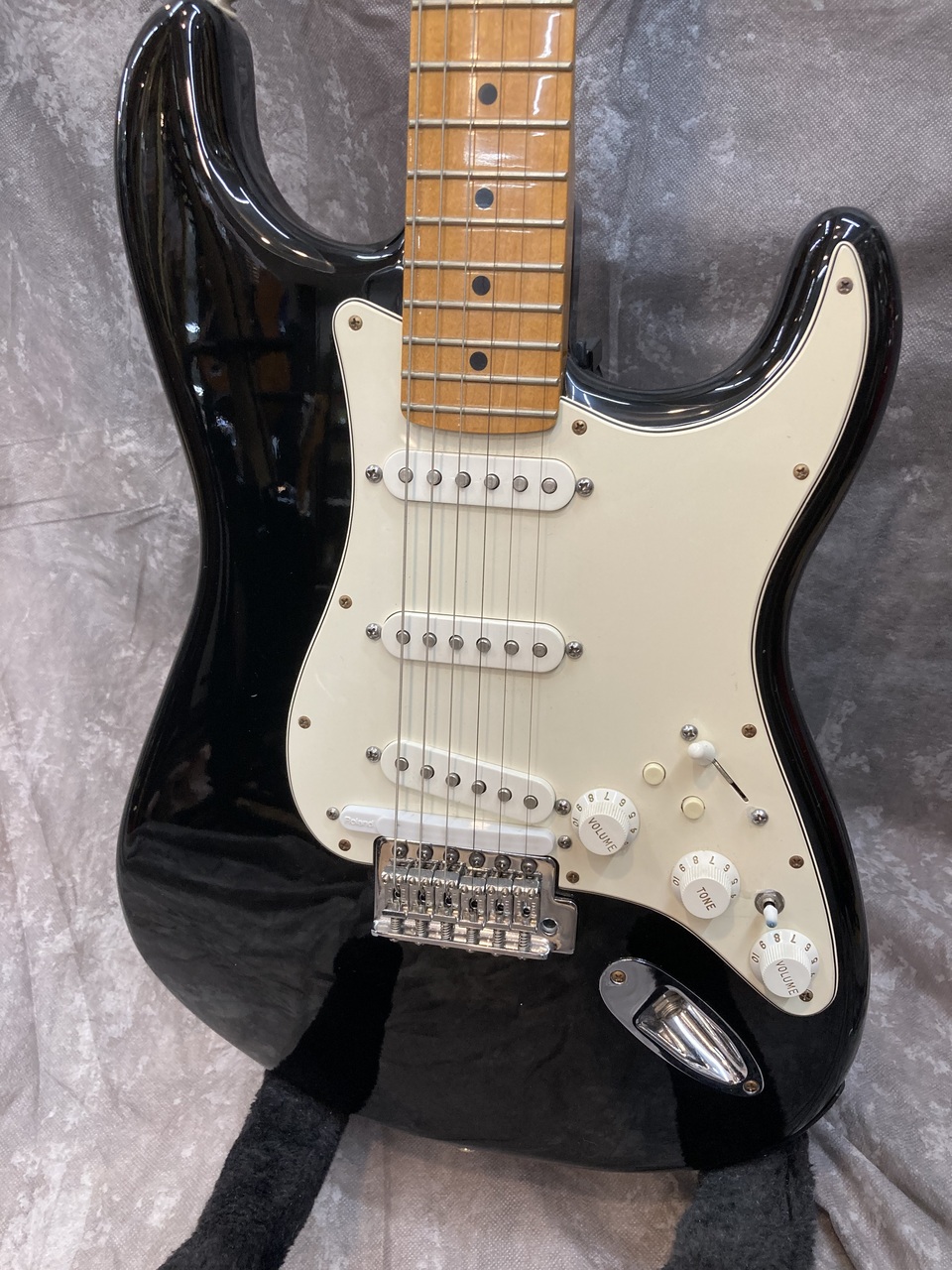 Fender ROLAND GKピックアップ搭載 ストラトキャスター GC-1 Fender ROLAND GKピックアップ搭載 ストラトキャスター GC-1