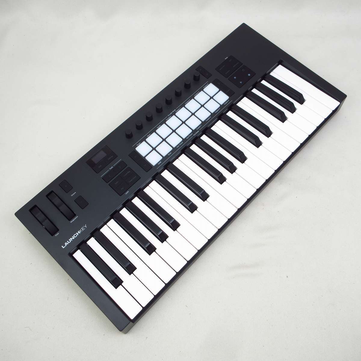 Novation Launchkey Mini 37 MK4 コンパクトなMIDIキーボード 【横浜店