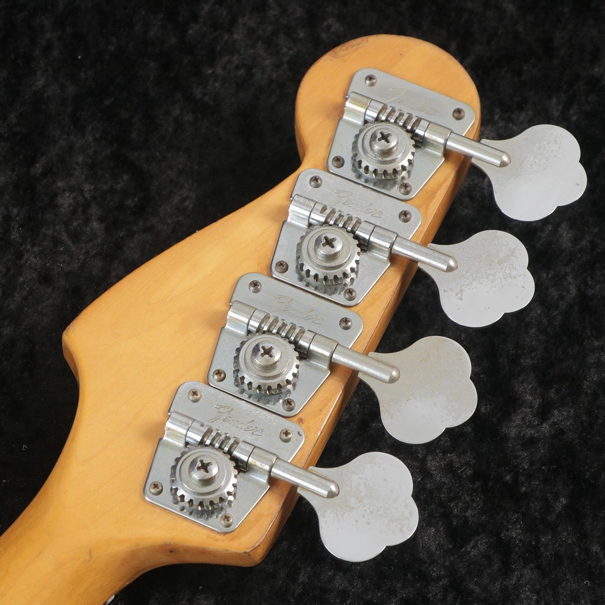 Fender 1981 Precision Bass Cherry Sunburst【御茶ノ水本店