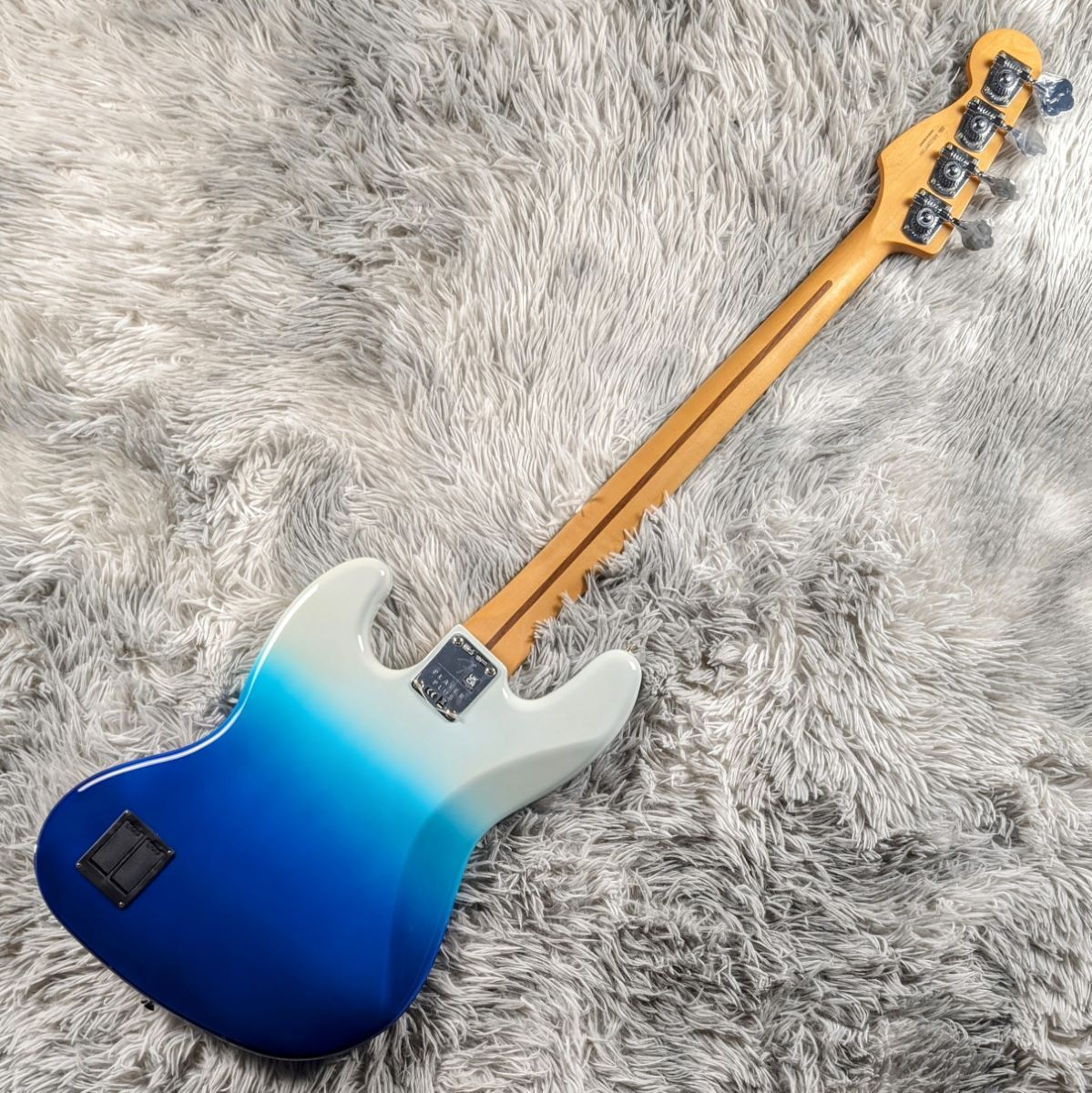 Fender Player Plus Jazz Bass エレキベース ジャズベース（B級特価