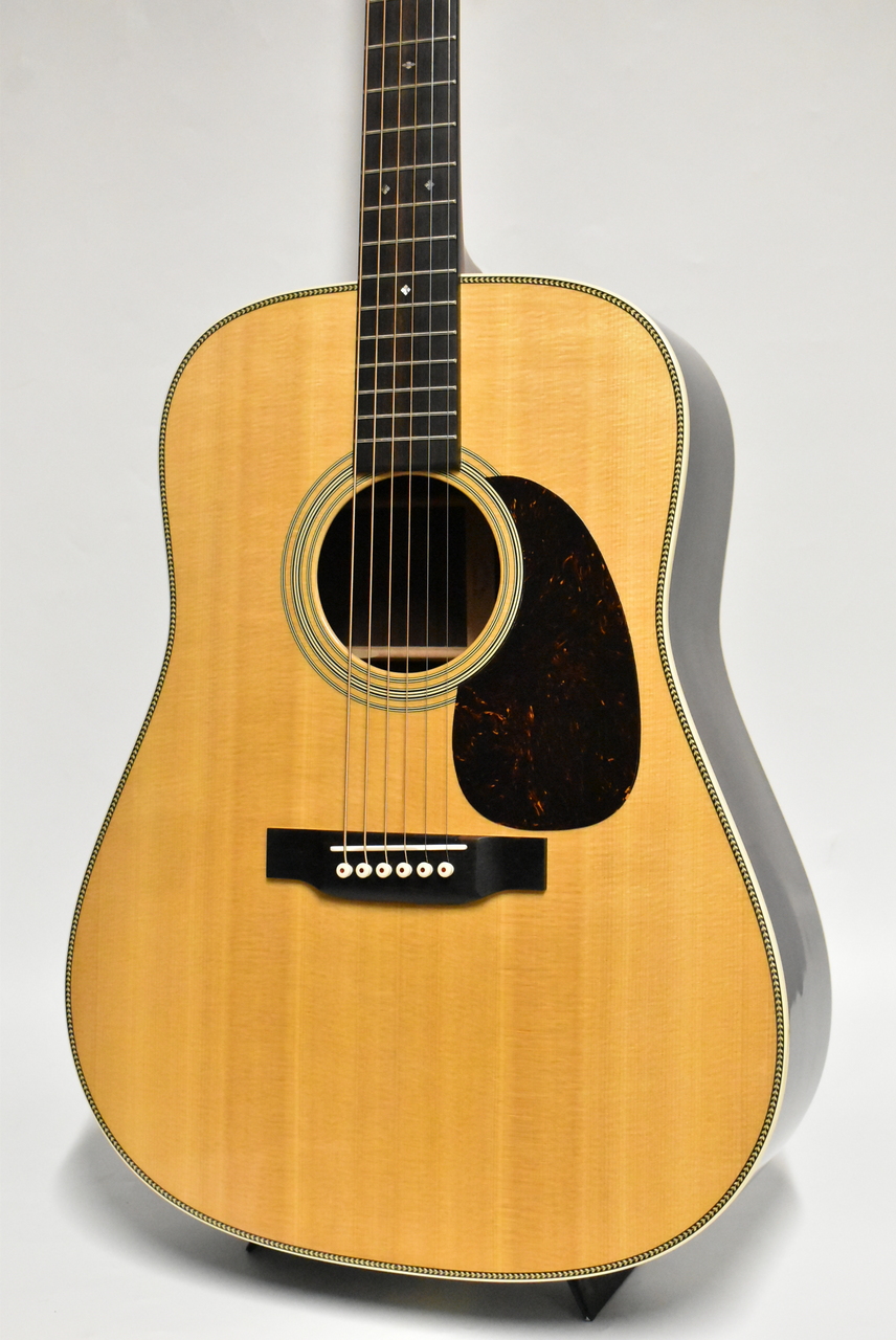 Martin HD-28 【決算セール ～8/31(日)まで】【2024年製 美品