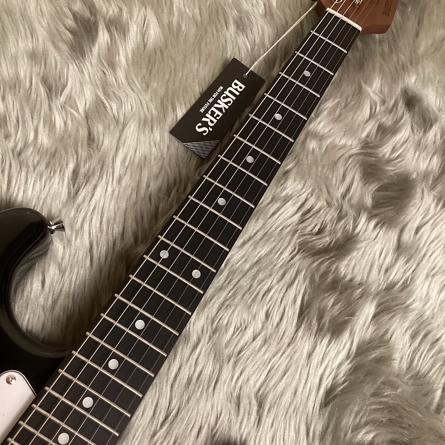 BUSKER'S BST-Standard BLK ストラトキャスタータイプ（新品/送料無料