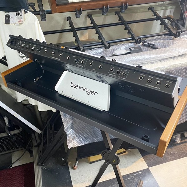 BEHRINGER POLY D（中古）【楽器検索デジマート】