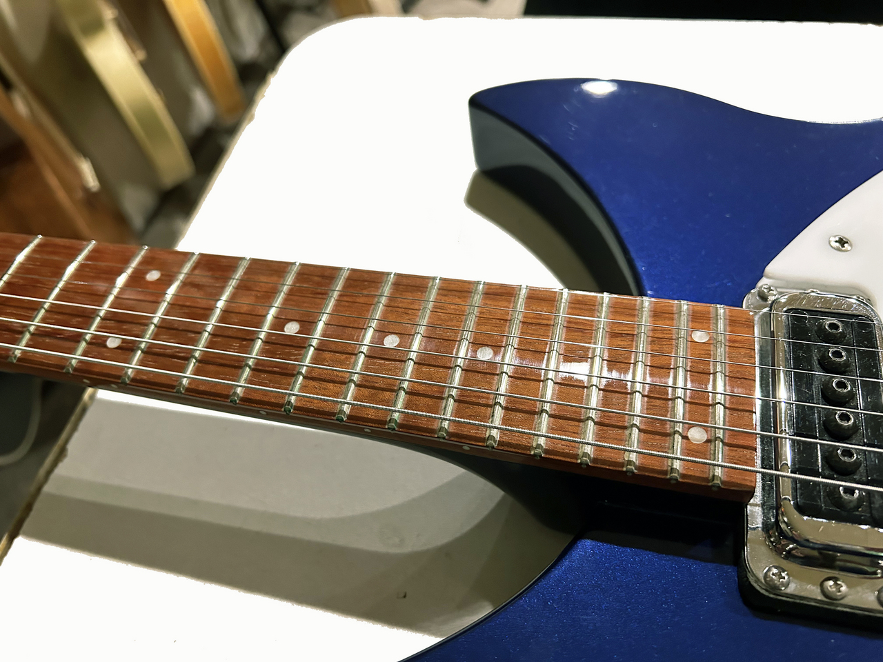 Rickenbacker Rickenbacker 330 Midnight Blue 2010年製（中古）【楽器