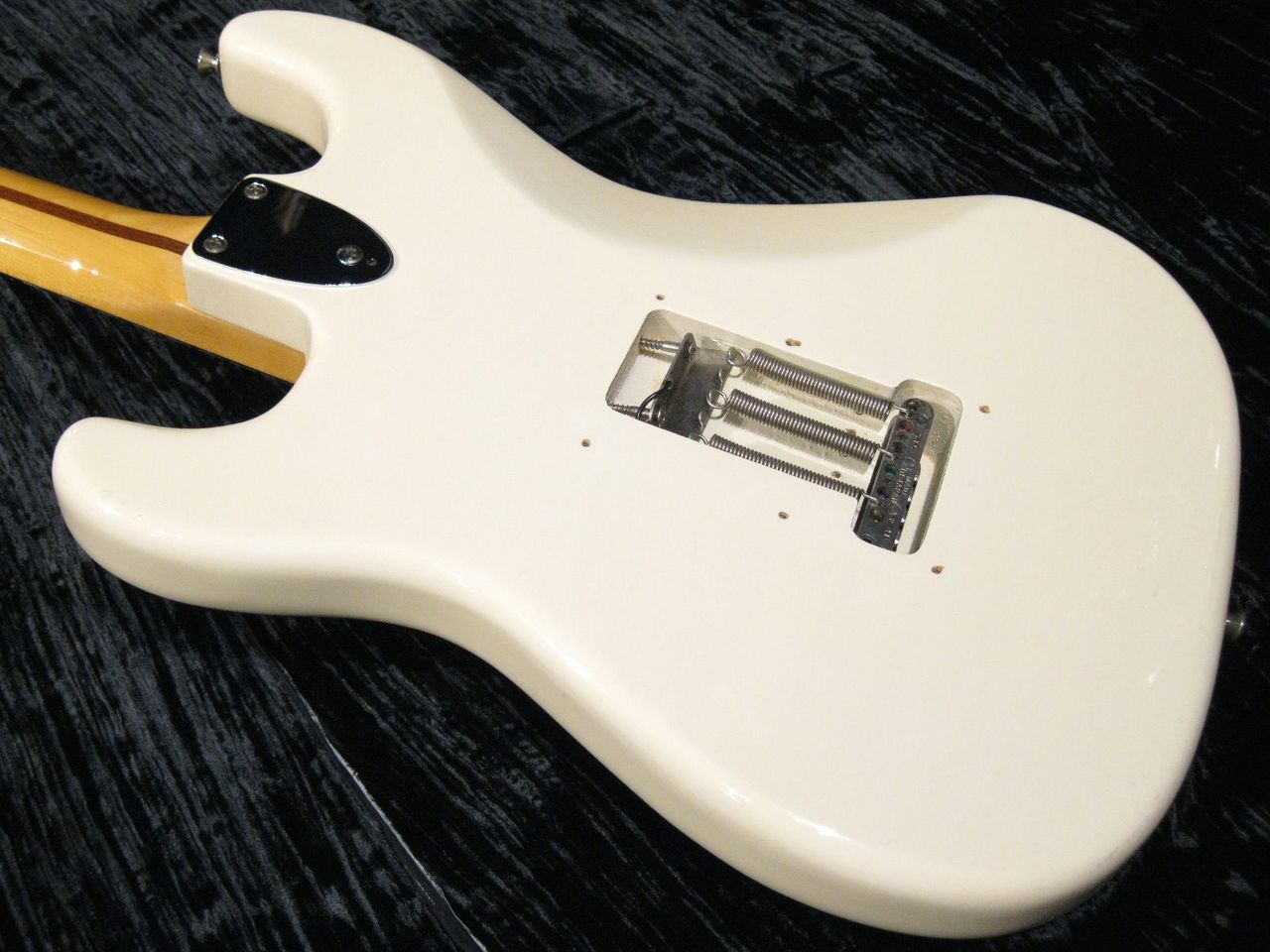 希少　FERNANDES ST-80RBM Ritchie Blackmore FERNANDES ST-80RBM Ritchie Blackmore Model（ビンテージ）【楽器検索