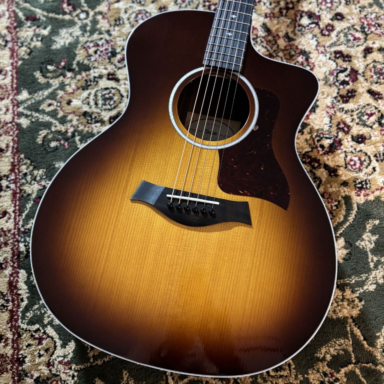 Taylor 214ce DLX【USED】（新品/送料無料）【楽器検索デジマート】