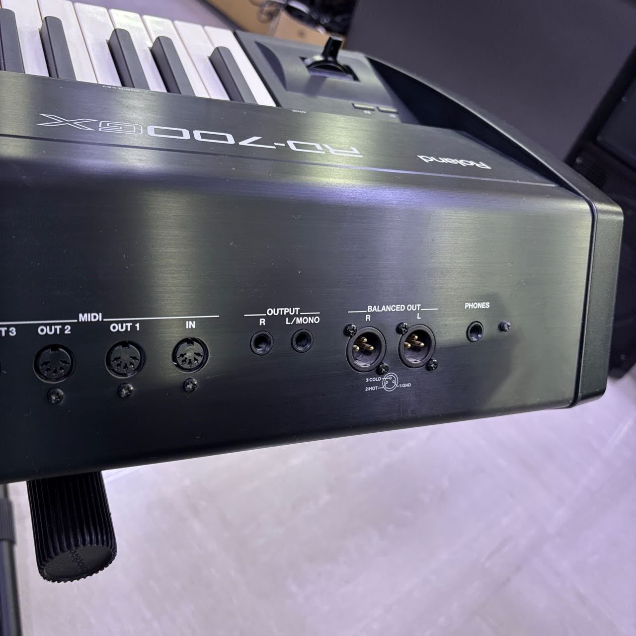 Roland RD-700GX（中古/送料無料）【楽器検索デジマート】