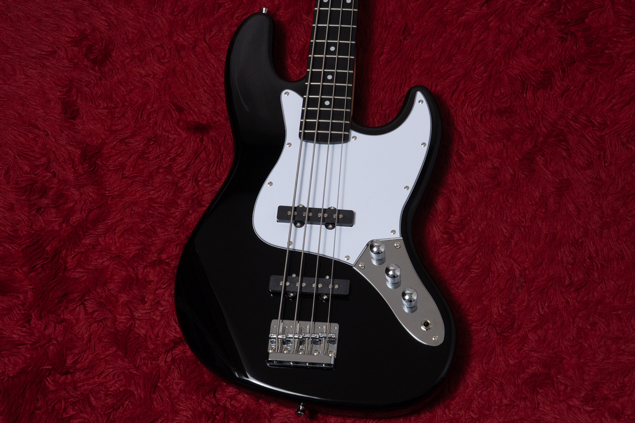 woofy basses ONE series Cavalier 4 Black（新品/送料無料）【楽器