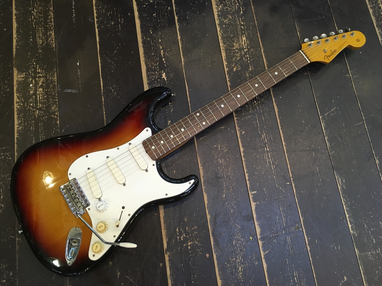 Fender Japan ST62-770LS