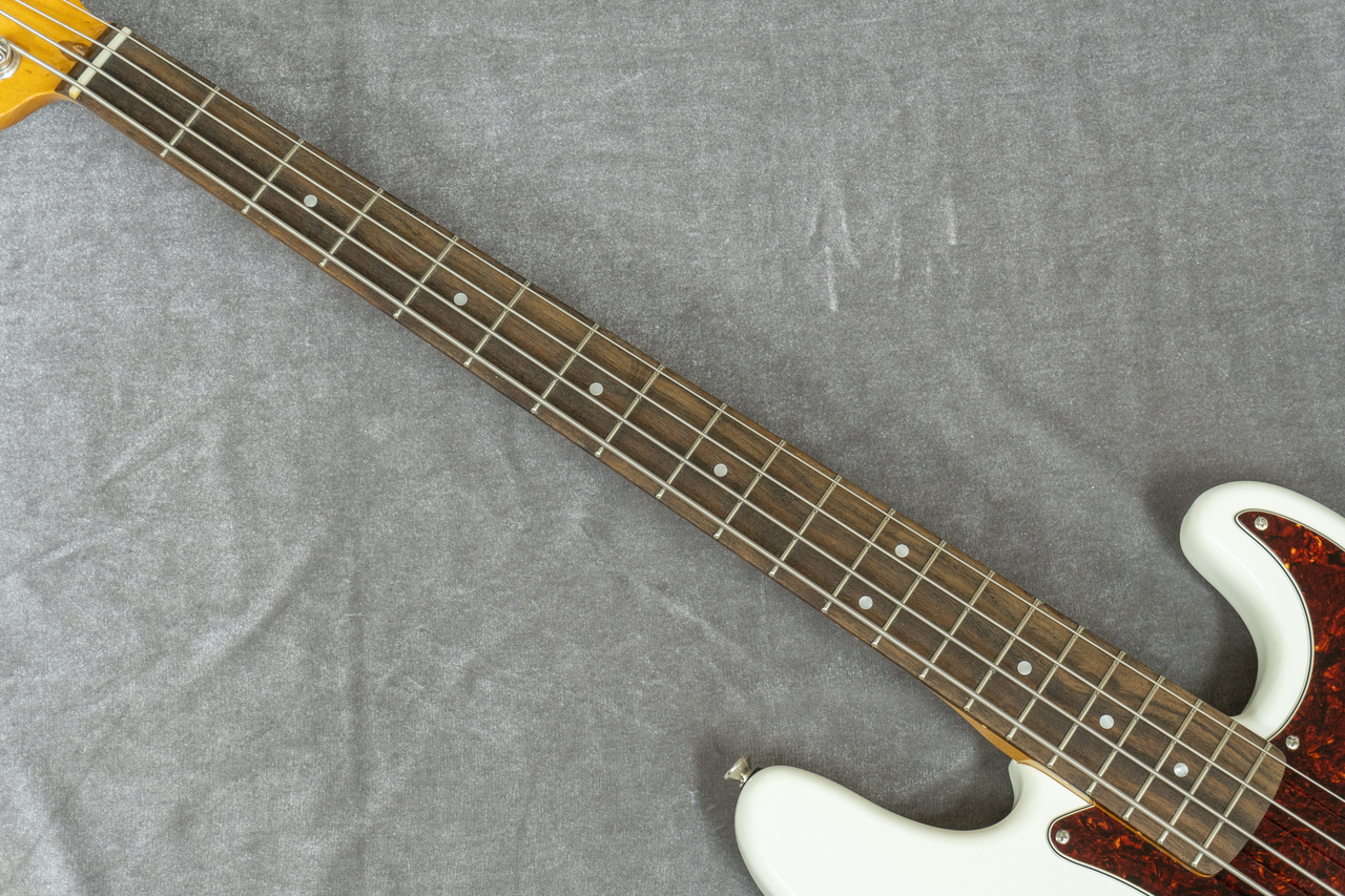 Squier by Fender Classic Vibe '60s Precision Bass