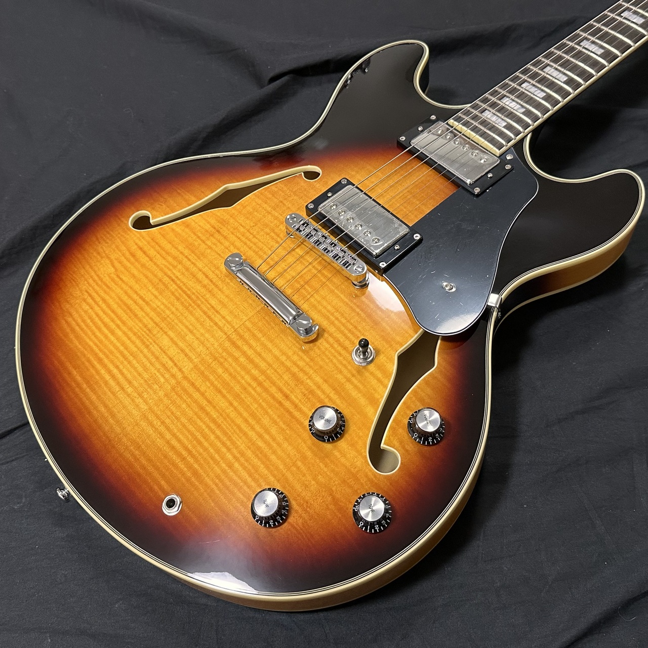 Sire H7/VS(サイアー セミアコ)（新品特価）【楽器検索デジマート】