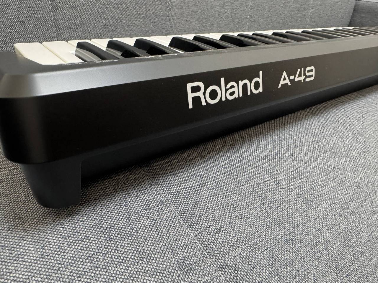 Roland A-49 BK ブラック MIDIキーボード・コントローラー 49鍵盤