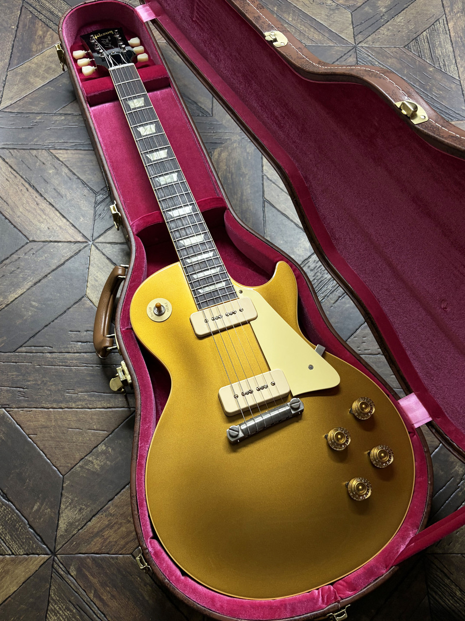 Gibson Custom Shop 1954 Les Paul Standard GoldTop Reissue VOS