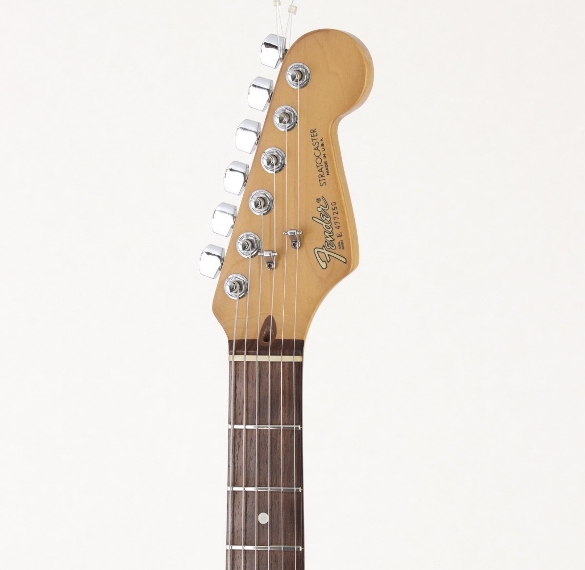 ストラトタイプエレキギター　ブランド不明 ☆送料込み 詳細不明 Fender？ エレキギター フェンダー