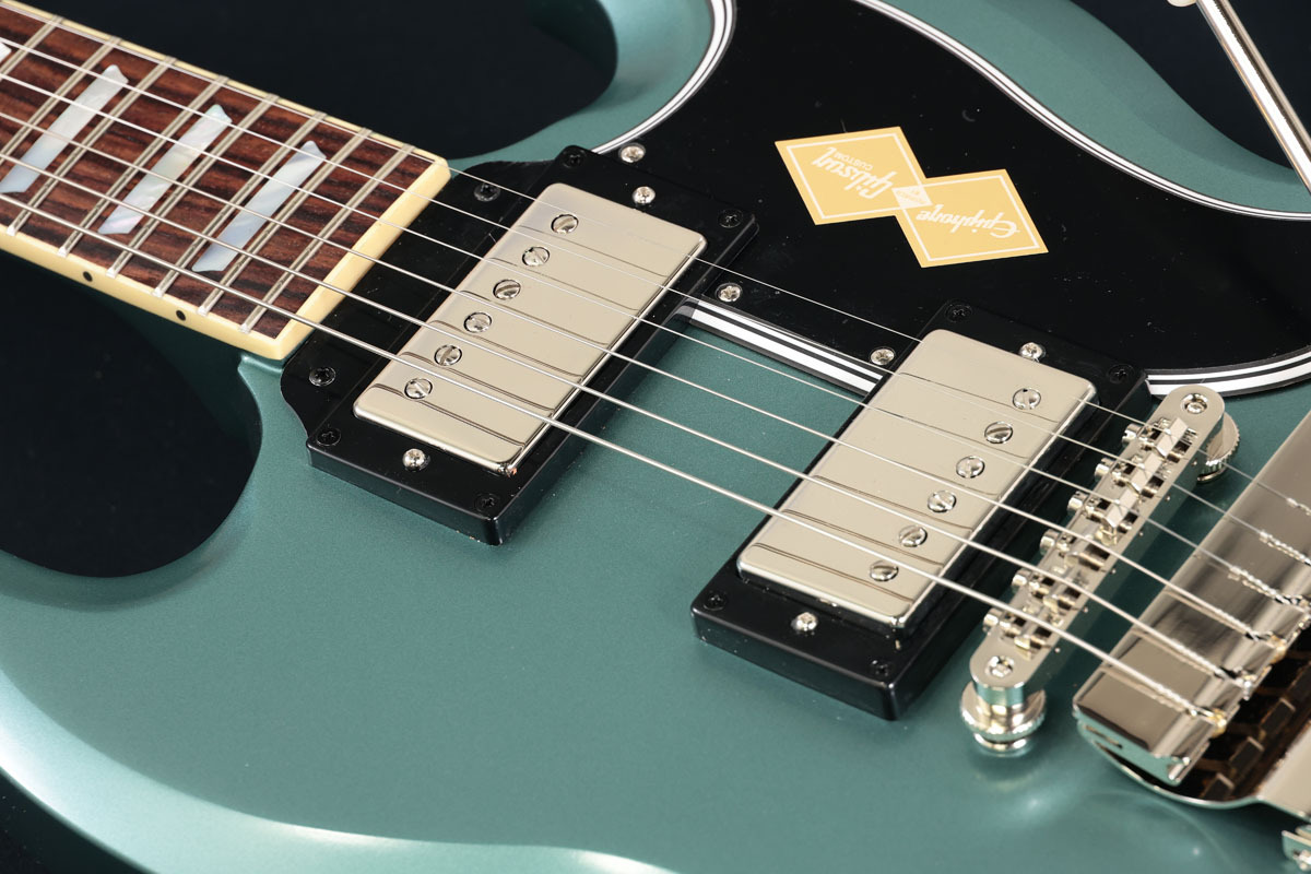 Epiphone SG Custom マエストロ Pelham Blue DISC Epiphone Limited Edition SG Custom Guitar Maestro TV Pelham