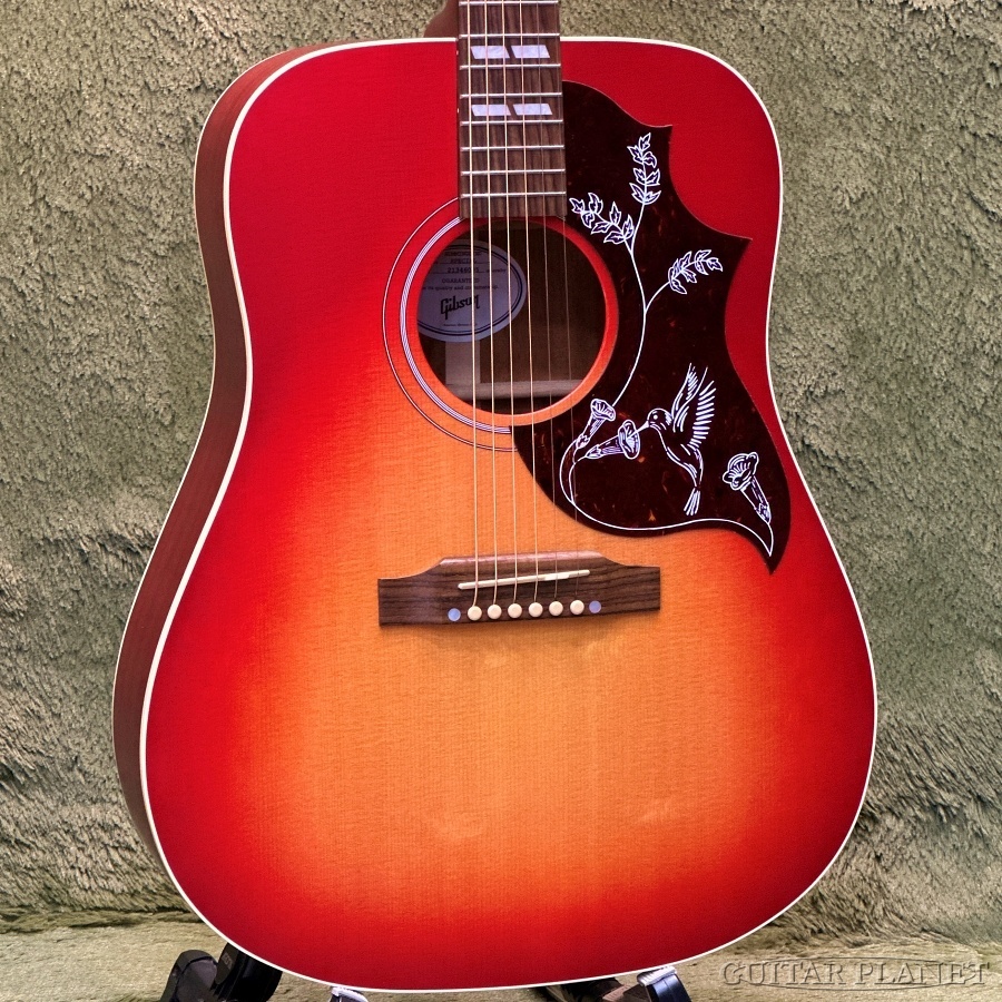 Gibson Hummingbird Special -Satin Vintage Cherry Sunburst