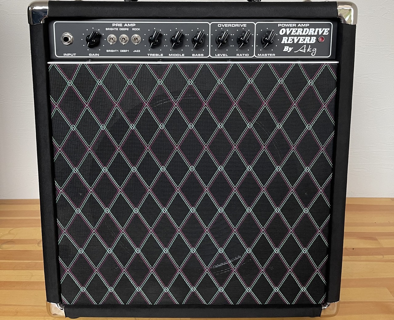 AKG Sound Design Overdrive Reverb 8W（新品/送料無料）【楽器検索