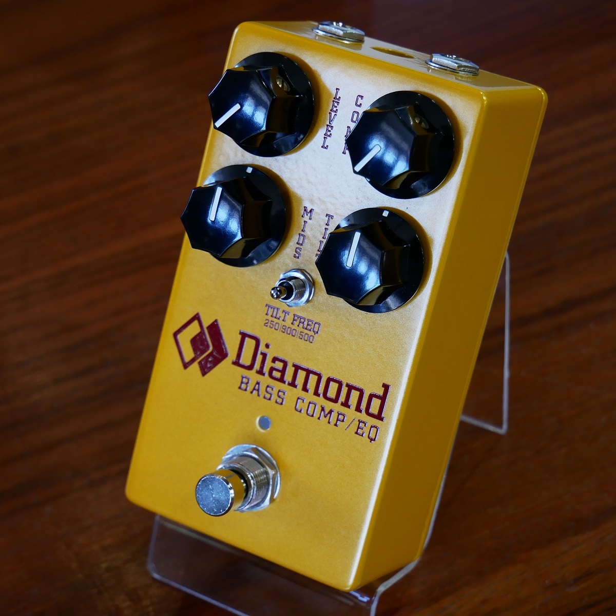 DIAMOND Guitar Pedals BASS COMP/EQ 【コンプレッサー & EQ】【ベース用】