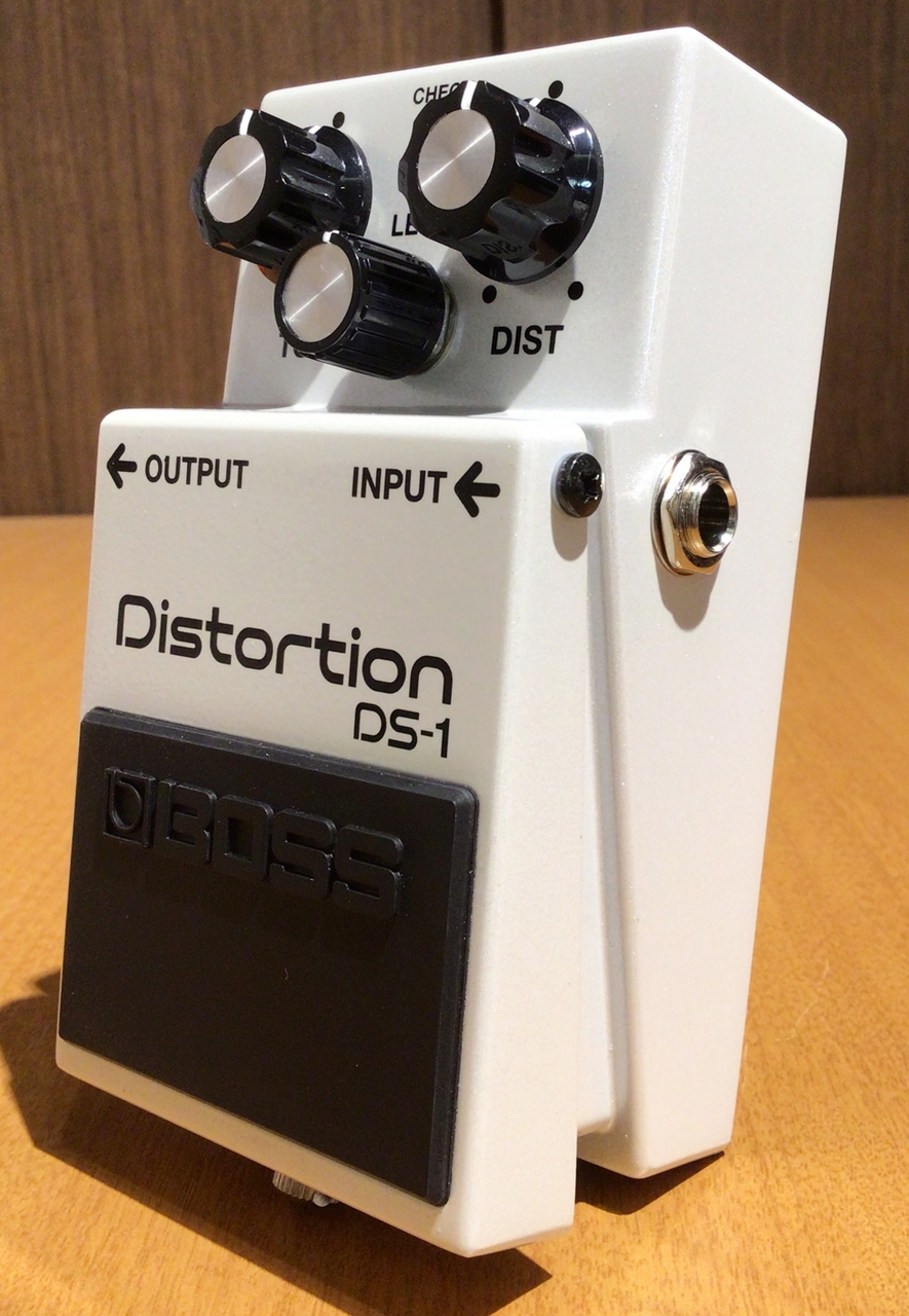 BOSS DS-1-WH【2024年限定生産カラー】【ラス1】（新品特価/送料無料