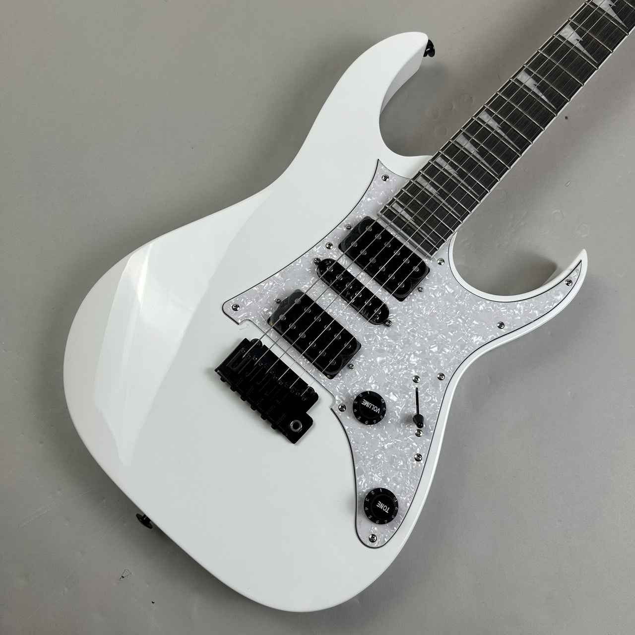 Ibanez RGV250 WH ホワイト エレキギター ストラトキャスタータイプ 【アイバニーズ】（新品/送料無料）【楽器検索デジマート】