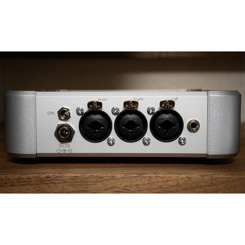 OZ DESIGN 【受注生産品:2~3週間程度】 Live Monitor Mobile (オズ