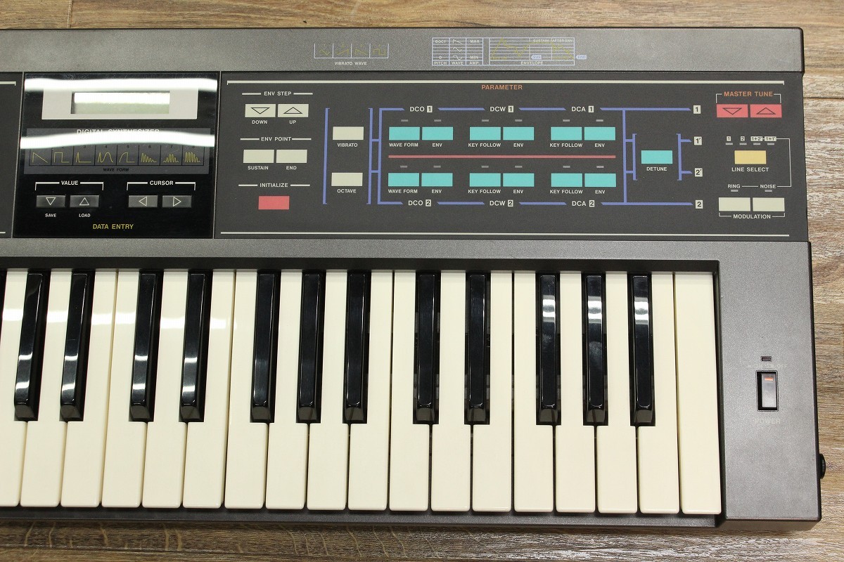 週末限定セール！ CASIO CZ-1000 キーボードシンセサイザー カシオ Casio CZ-1000 【キーボードマート新宿】【新宿店】（中古/送料無料