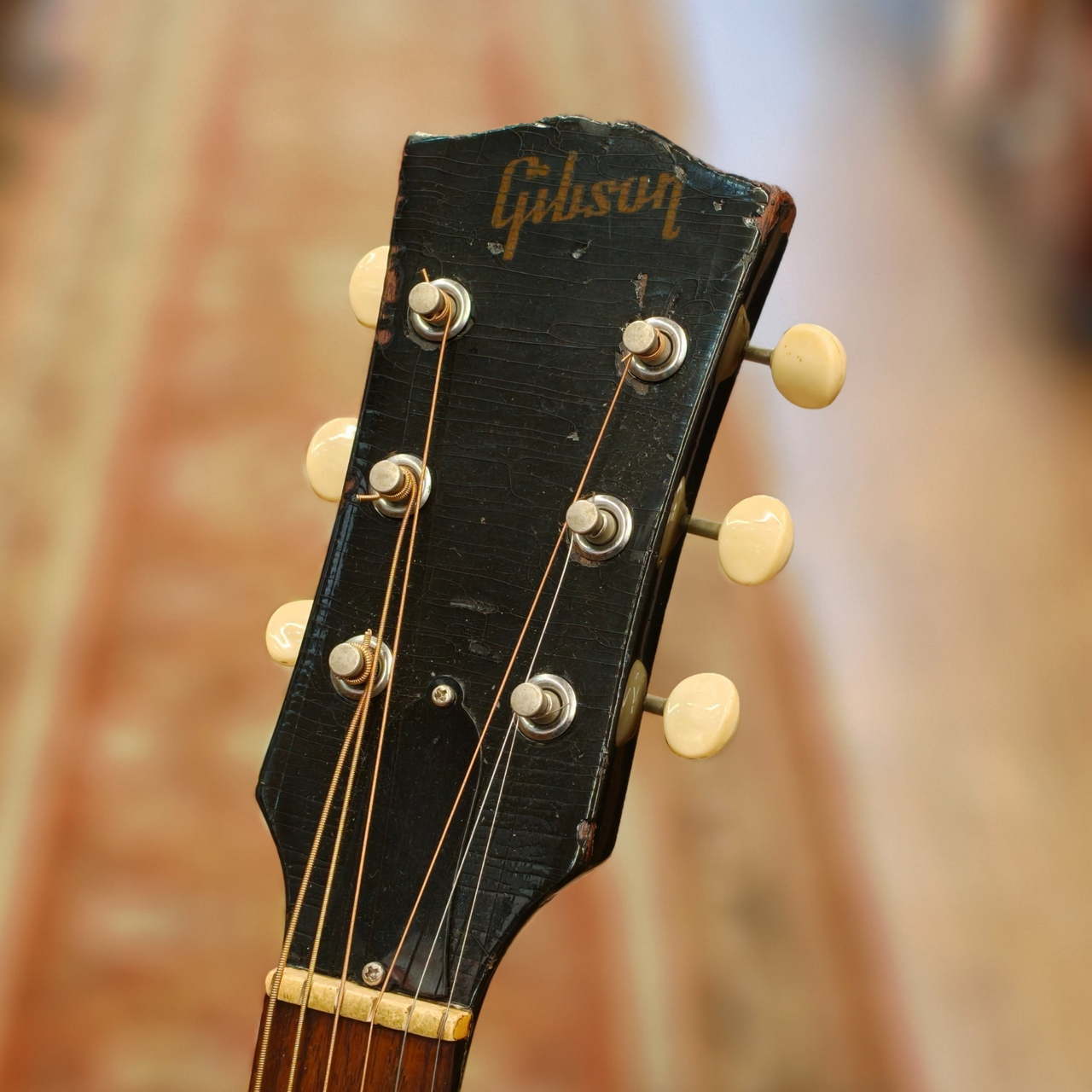 Gibson 【GibsonExpo出展品】J-45 Black Finish【ナローネック】【1968