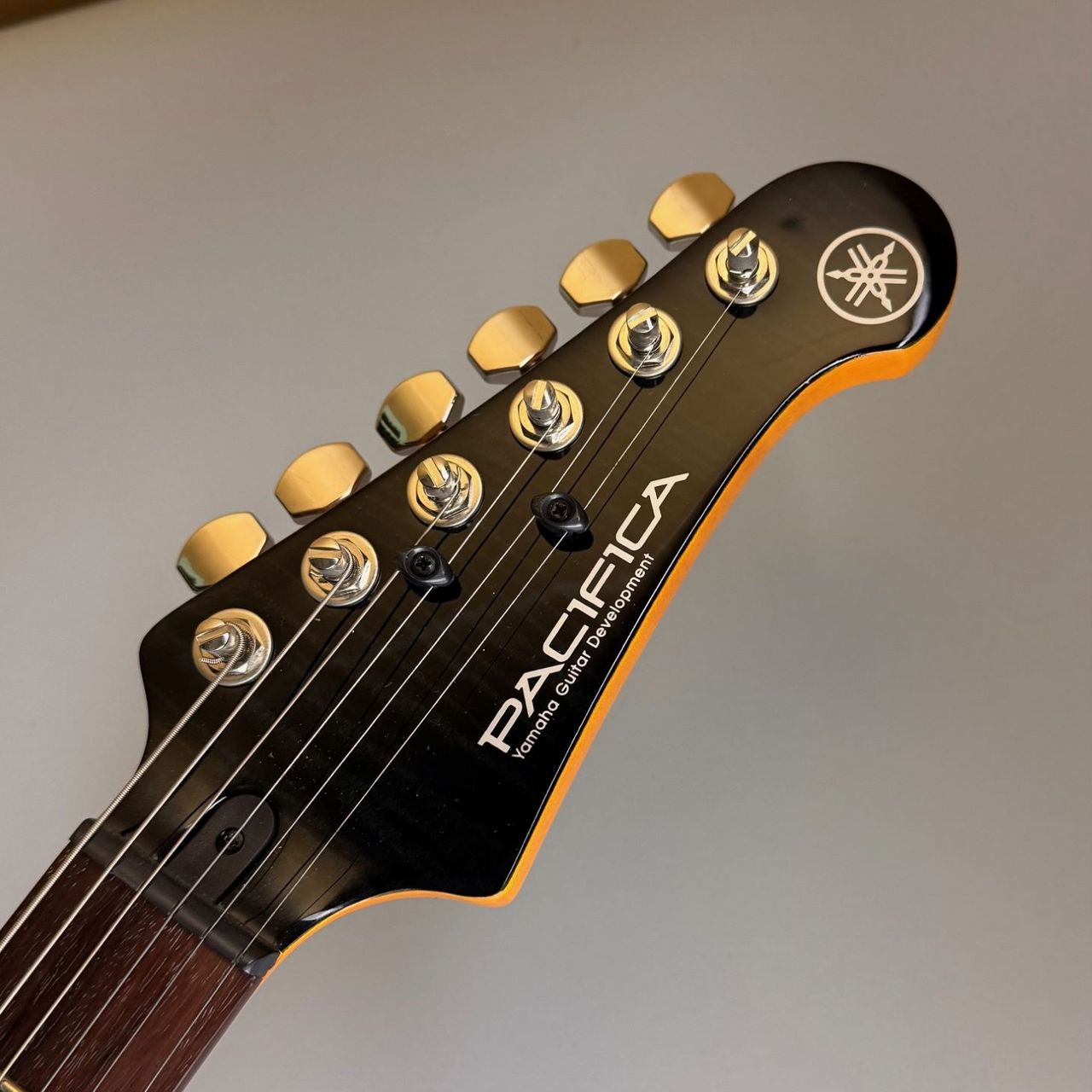 YAMAHA PACIFICA611VFM TBL【現物画像】(中古/送料無料)【楽器 YAMAHA PACIFICA611VFM TBL【現物画像】(中古/送料無料)【楽器