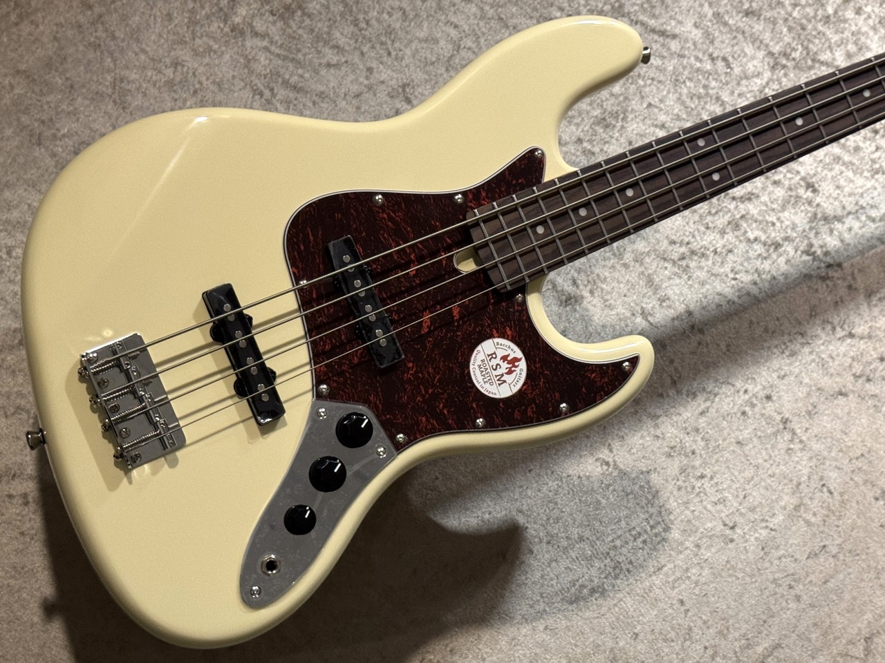 Bacchus BJB-1-RSM/R-TTPG -OWH- 【4.51kg】【ローズウッド指板
