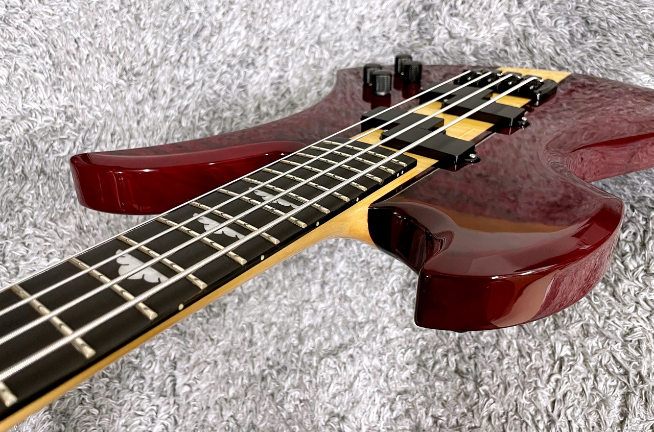 B.C.Rich Heritage Classic Mockingbird Bass Trans Red 【中古美品