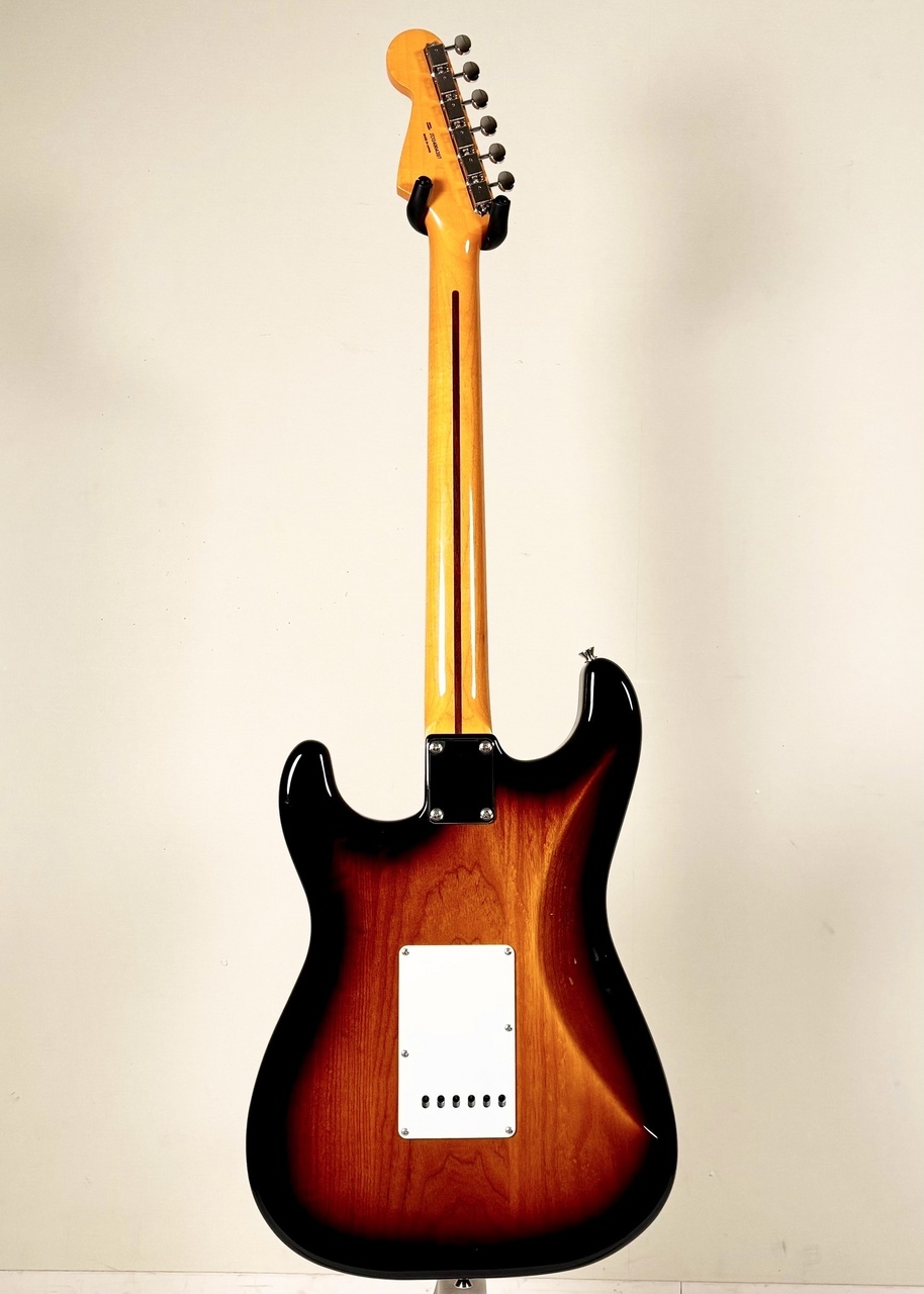 Fender FSR Made in Japan Traditional II 50s Stratocaster -2
