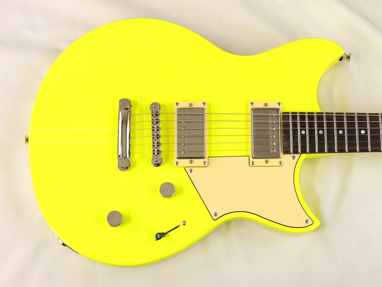 YAMAHA REVSTAR RSE20 (ネオンイエロー/NYW)（新品）【楽器検索