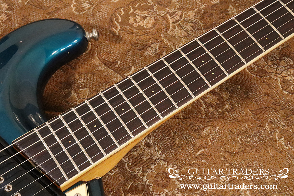 Mosrite 1964 エレキギター ブラック ハードケース付き Mosrite 1964 エレキギター ブラック ハードケース付き - メルカリ