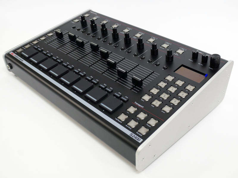 Isla Instruments S2400 + Decksaver（中古）【楽器検索デジマート】