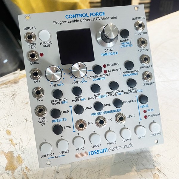 Rossum Electro-Music Control Forge（中古）【楽器検索デジマート】