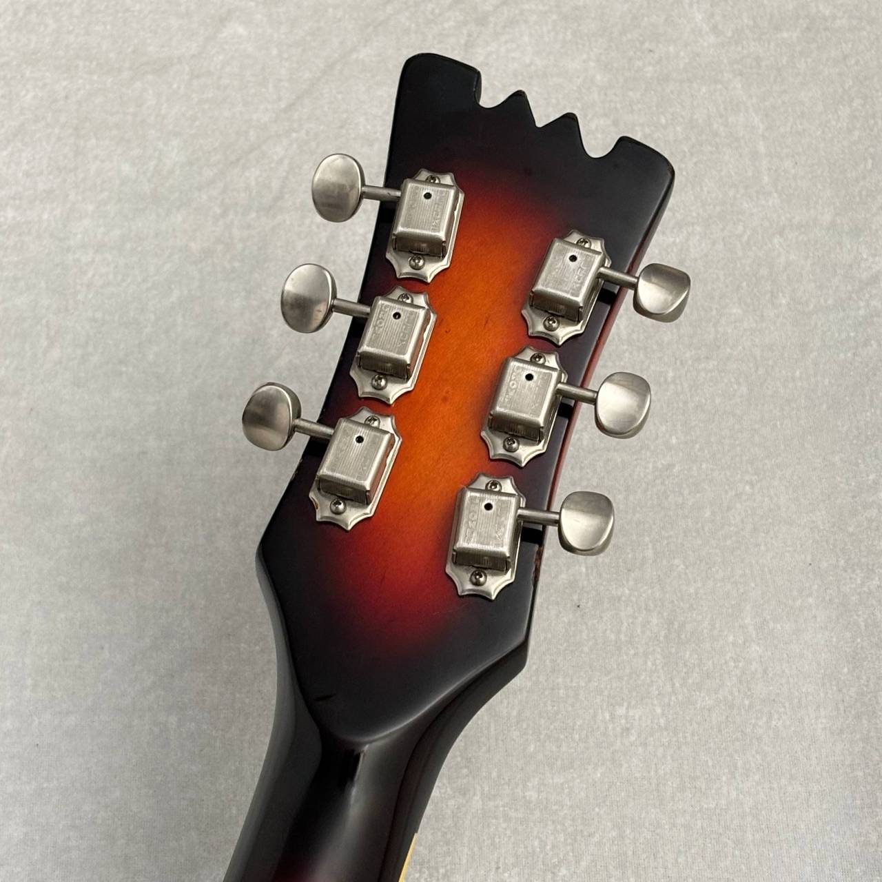 Mosrite The Ventures Model Mark-I V-63 Reissue ~3-Tone Sunburst