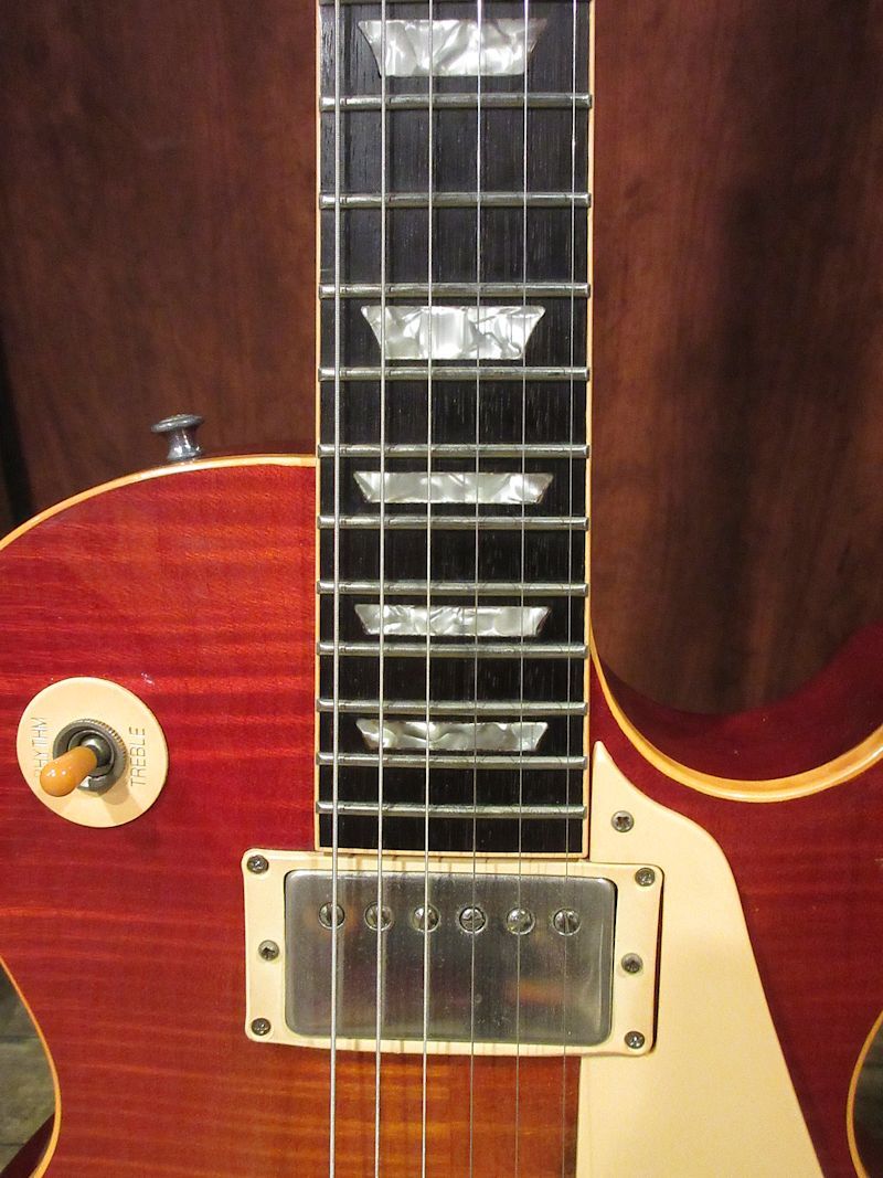 Gibson 1982 Leo's Vintage Les Paul Standard Cherry Sunburst 