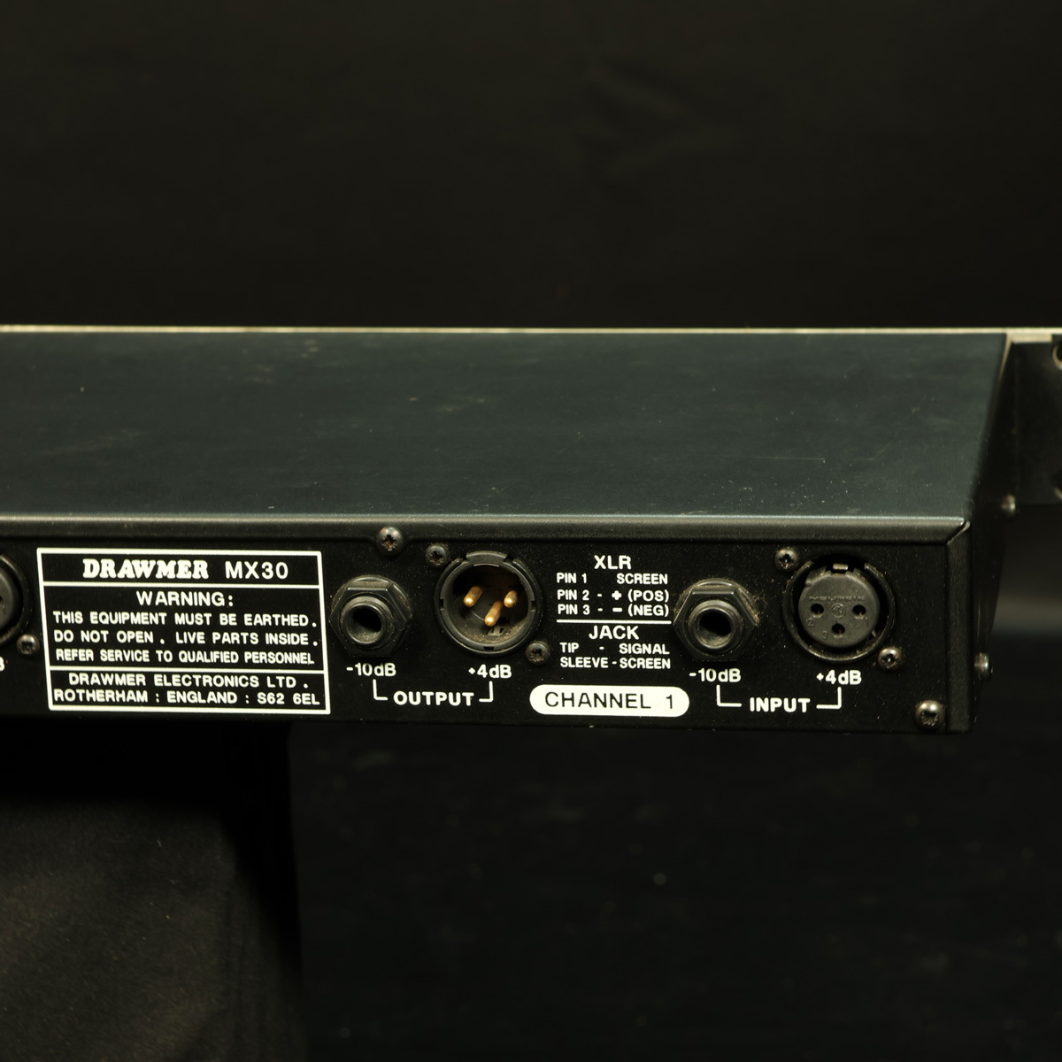 Drawmer MX-30 Dual Gated Compressor Limiter 【福岡店】（中古/送料