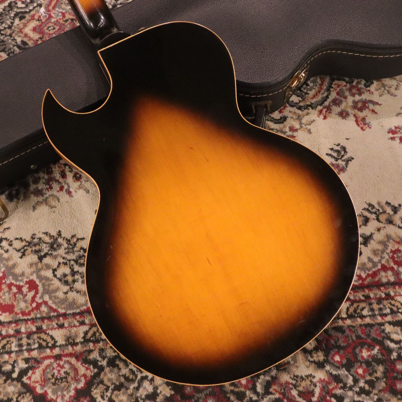 1995年製 Gibson ES-135 セミアコ P90Mod ハードケース付 1995年製 Gibson ES-135 セミアコ P90Mod ハードケース付 1995年製