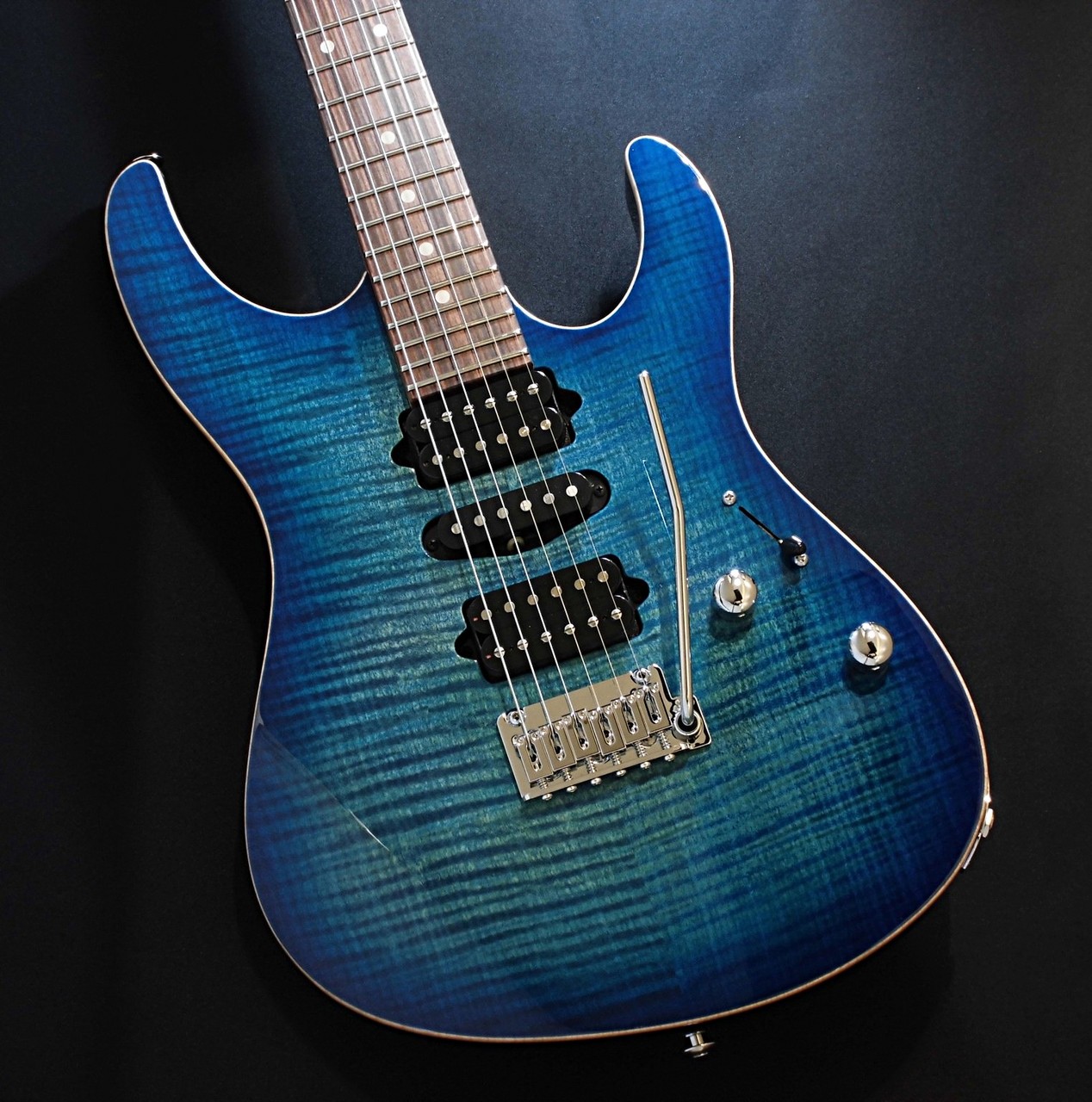 お宝品Suhr JE-Line Modern Plus Teardrop JE-Line Modern Plus Series