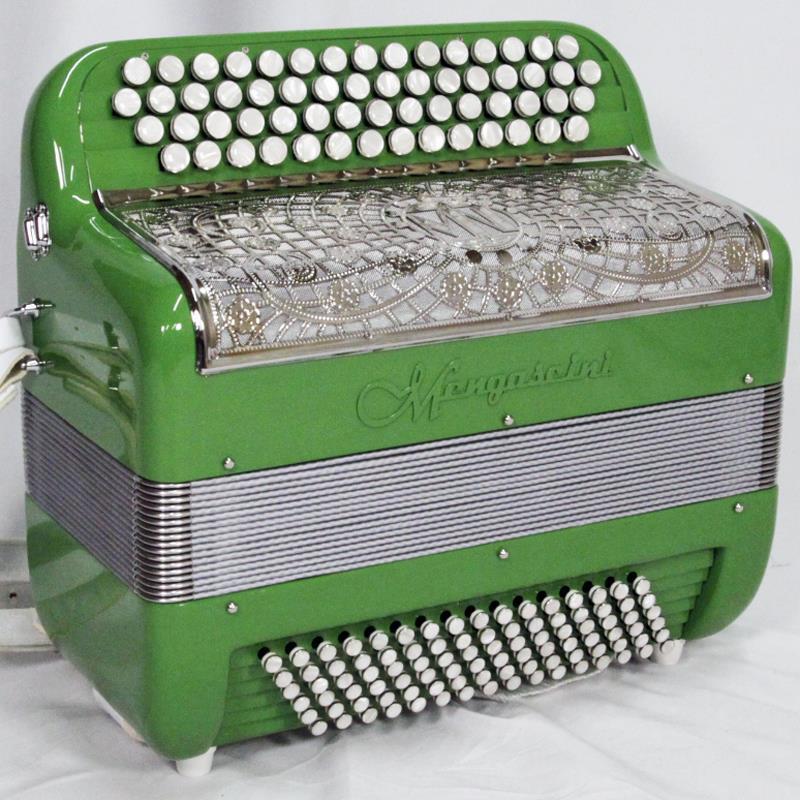 m*#様 緑色のアコーディオン 12ボタン Mengascini USED 中古 F4-96 (特注仕様グリーンカラーモデル