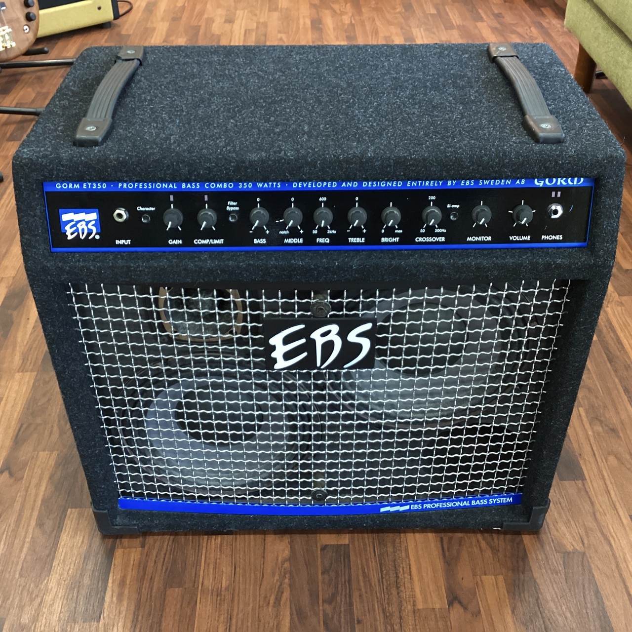 EBS Gorm ET350 (イービーエス コンボアンプ)（中古）【楽器検索