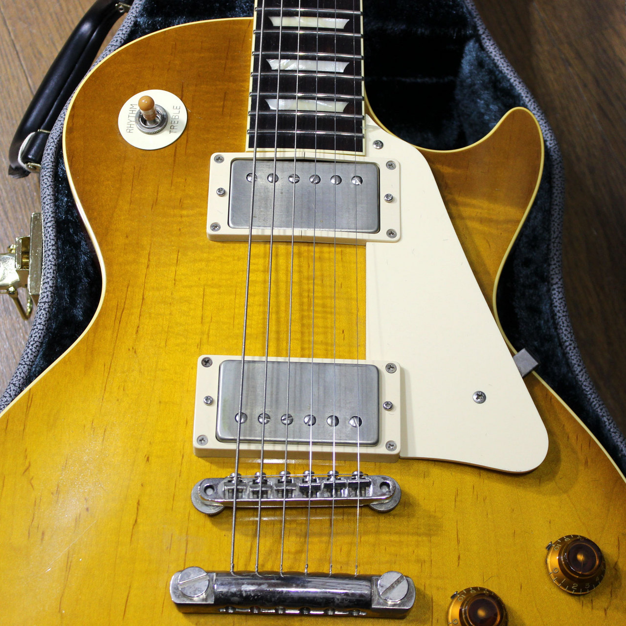 Crews Maniac Sound Vintage Line LED 1959 AGED Green Lemon