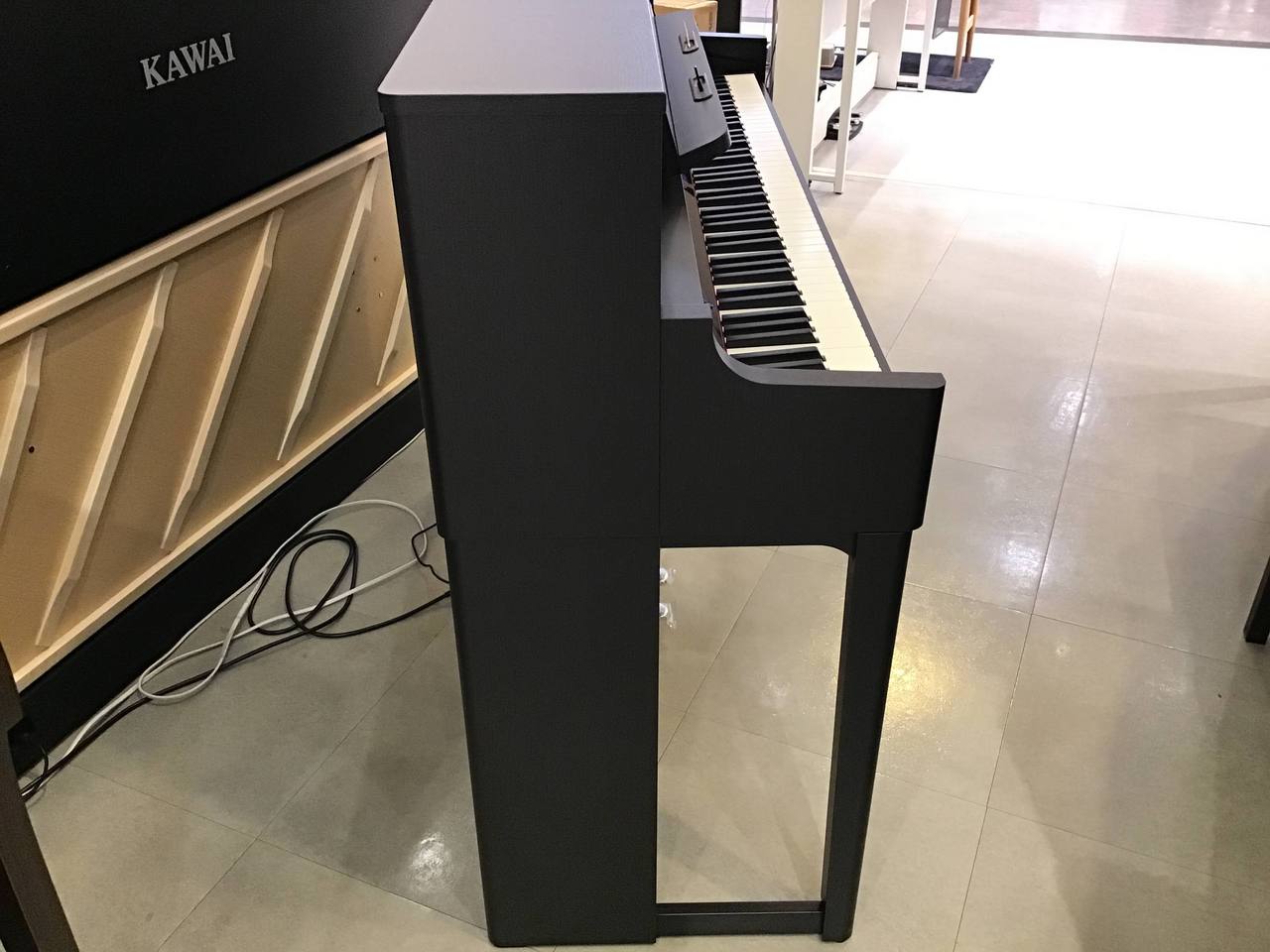 Roland LX5GP（新品特価/送料無料）【楽器検索デジマート】
