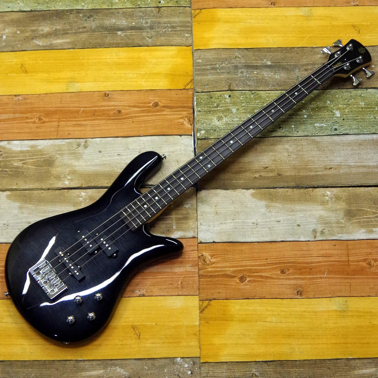 Legend 4弦エレキベース Spector Legend 4 Standard / Black Stain Gloss（新品）【楽器