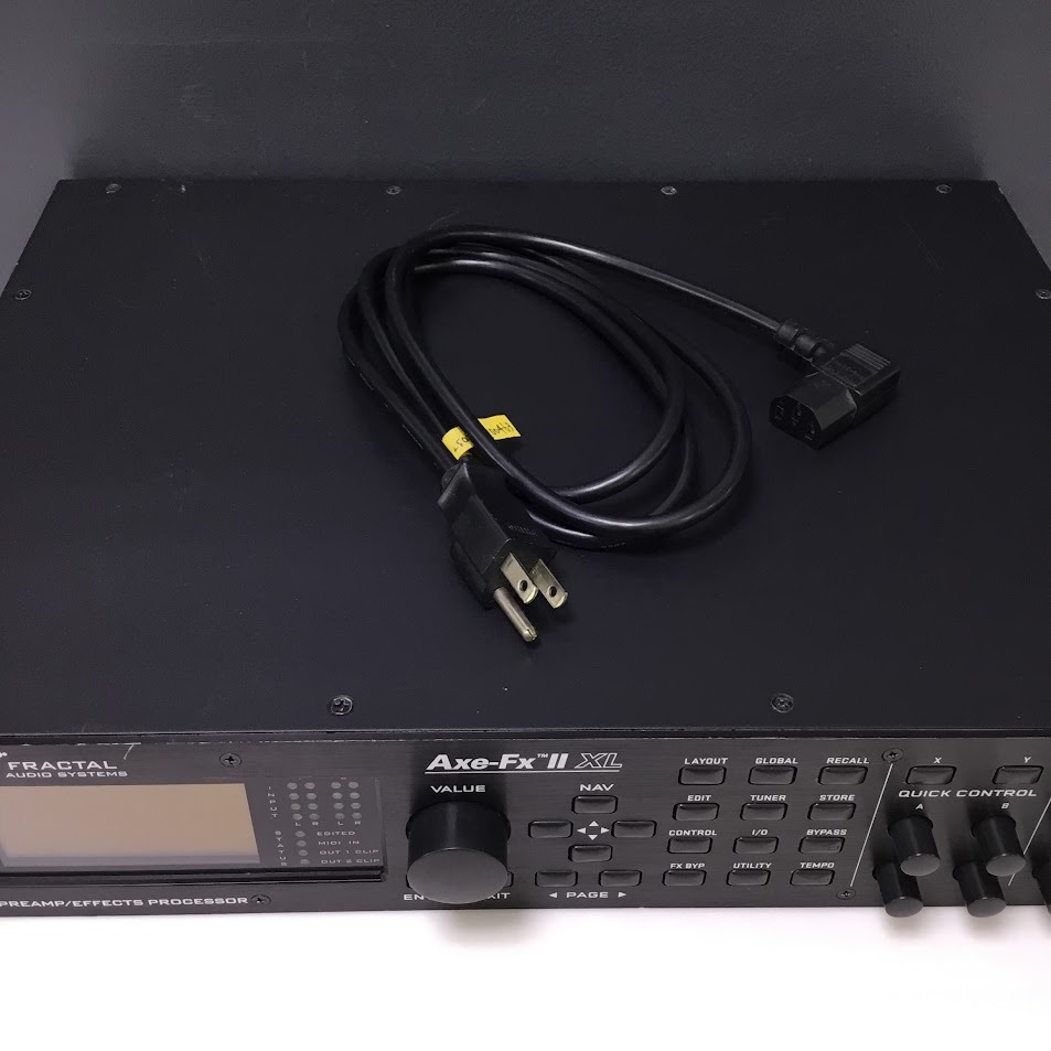 FRACTAL AUDIO SYSTEMS Axe-Fx II XL（中古/送料無料）【楽器