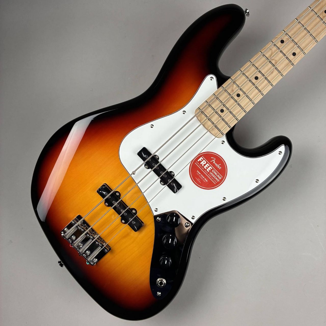 Squier by Fender Affinity Series Jazz Bass Maple Fingerboard / 3