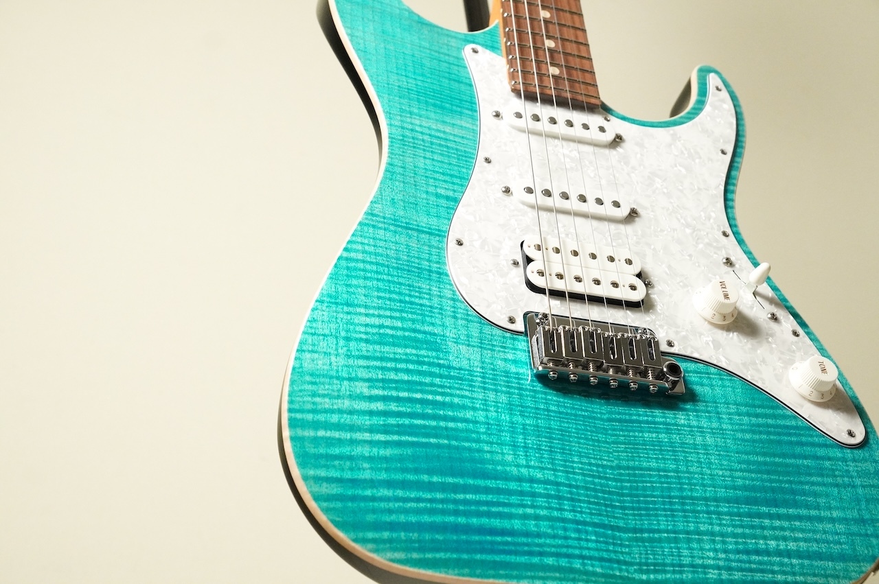 ギター Suhr Standard Pro Bahama Blue ギター Suhr Standard Pro Bahama Blue Suhr Standard Pro