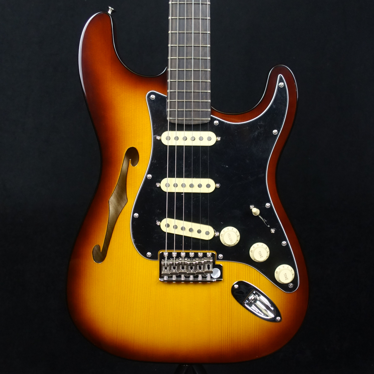 Fender Limited Edition Suona Stratocaster Thinline Violin Burst （新品）【楽器検索デジマート】