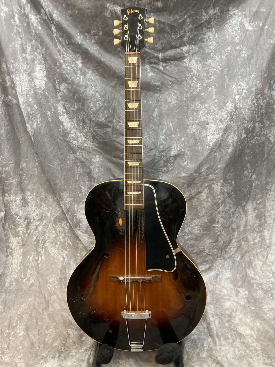Gibson ビンテージ アコギギター 1950年代？『L-50』ブラック Gibson ビンテージ アコギギター 1950年代？『L-50』ブラック